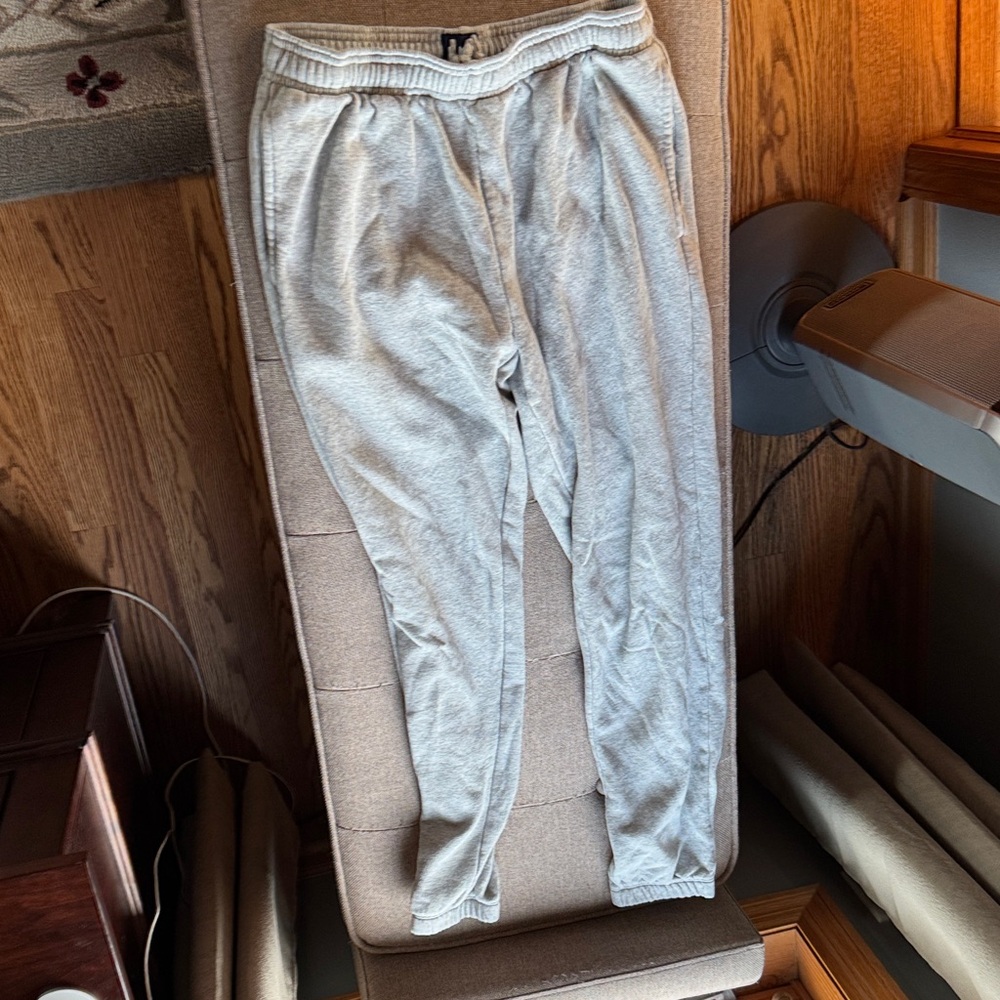 GAP Men's Light Gray Jogger Sweatpants XS